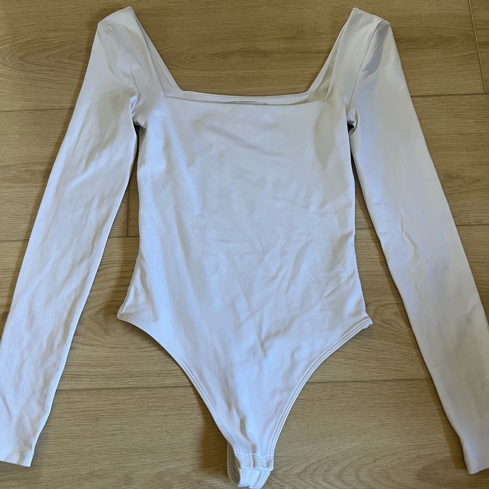 Aritzia bodysuit